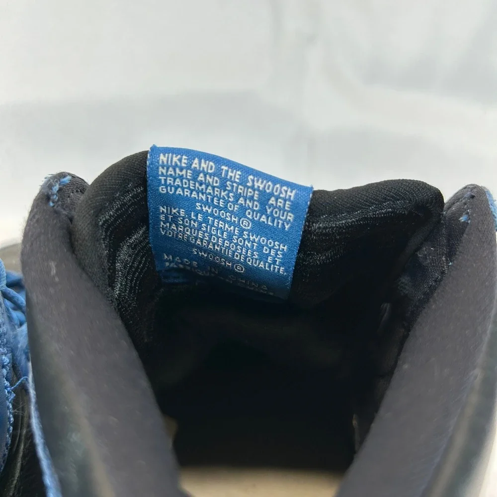 Jordan 1 Retro High OG Dark Marina Blue Black White 555088-404 Mens 9.5